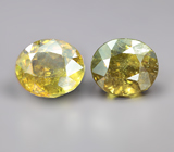 Пара топазолитов 2,52 карата